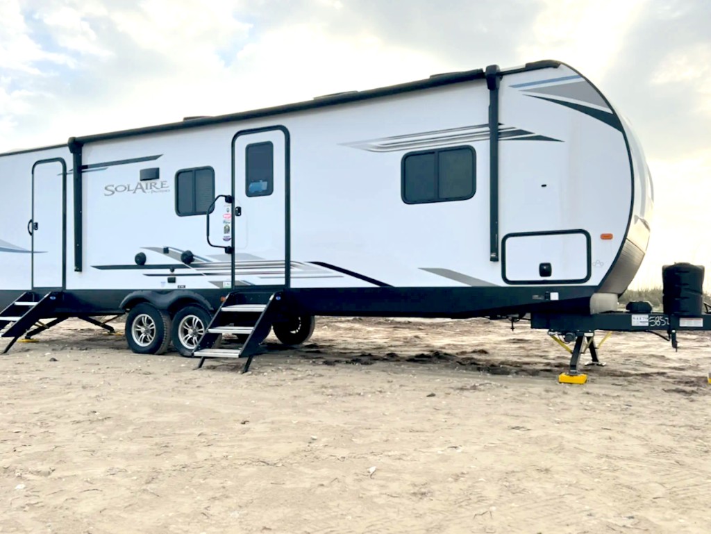 Luxury RV setup for multi-day launch stays